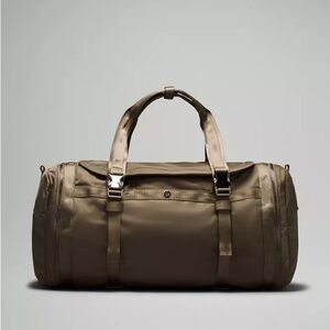 lululemon bags for sale Lululemon Everywhere Belt Bag Deal: $29 Sale, 24% Off In Stock Colors